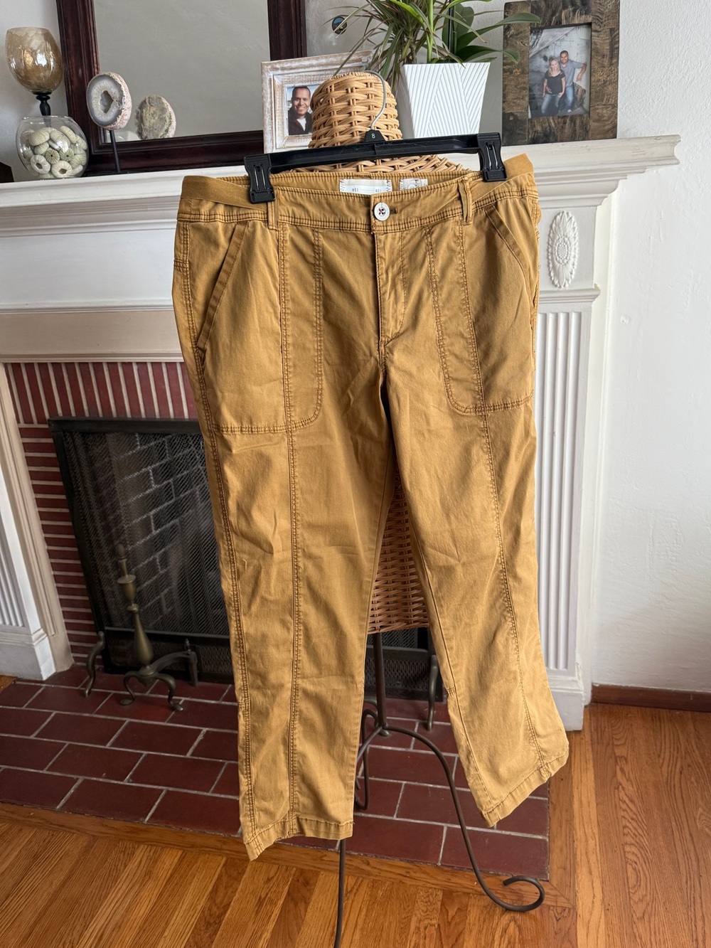Anthropologie khaki Hei Hei casual pants New 30